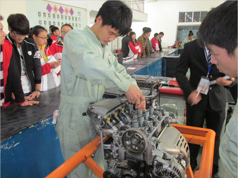 第十届汽车维修技能大赛决赛赛场